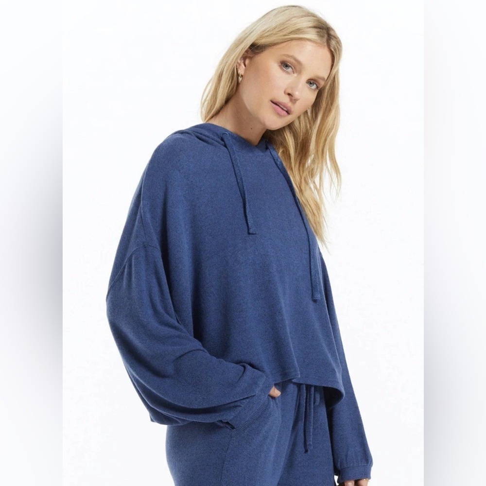 Z SUPPLY rayon  crop hoodie